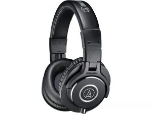 Audio-Technica-ATH-M40x-01